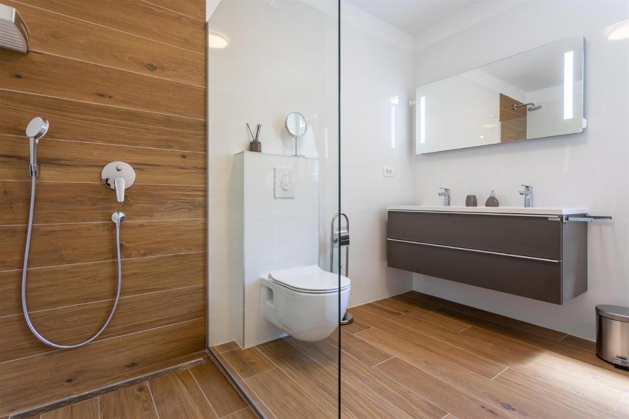 Villa Manhattan Dobrinj エクステリア 写真