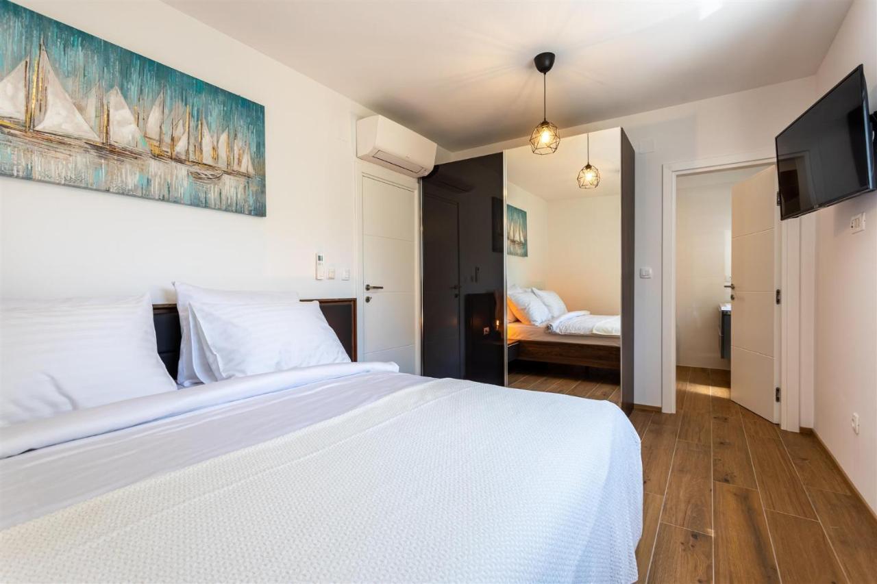 Villa Manhattan Dobrinj エクステリア 写真