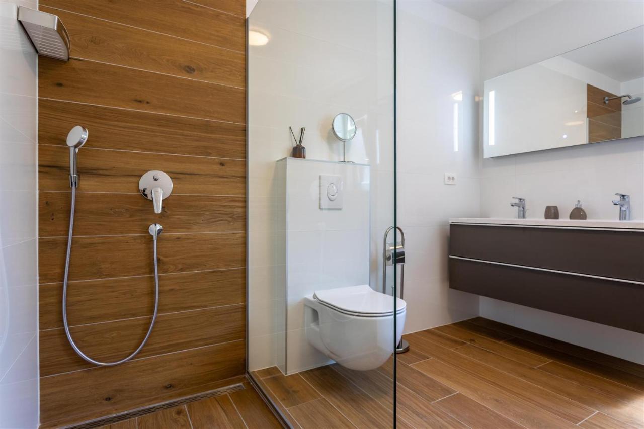 Villa Manhattan Dobrinj エクステリア 写真