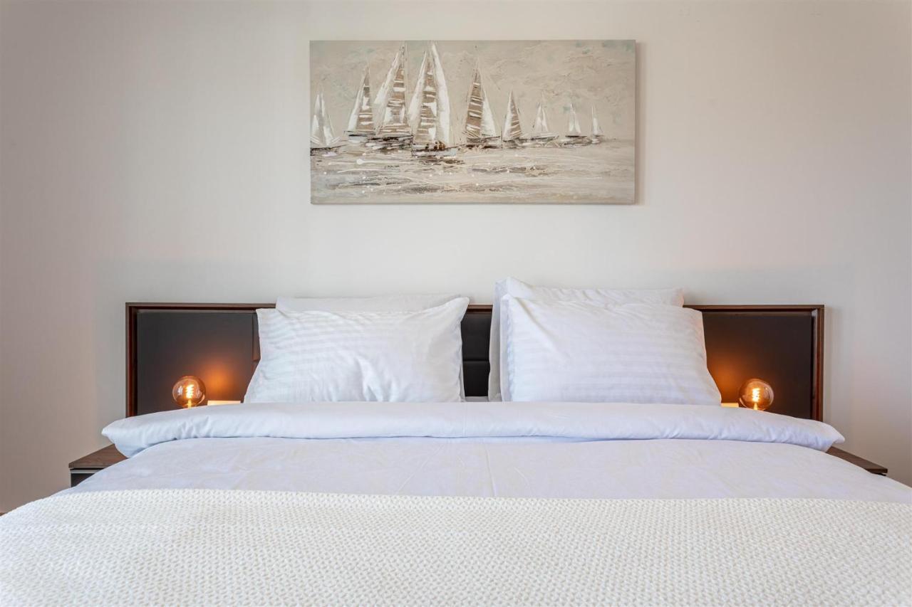 Villa Manhattan Dobrinj エクステリア 写真